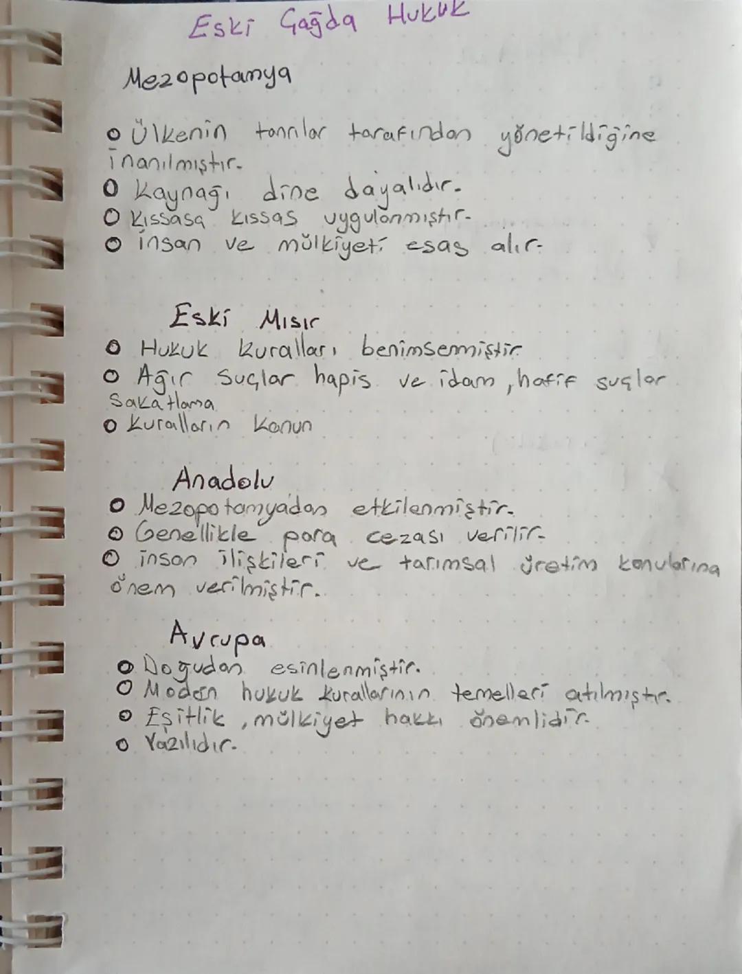 Eski Çağda Hukuk

Mezopotamya
• ülkenin tanrılar tarafından yönetildiğine
inanılmıştır.
O Kaynağı dine dayalıdır.
O Kissasa kissas uygulanmı