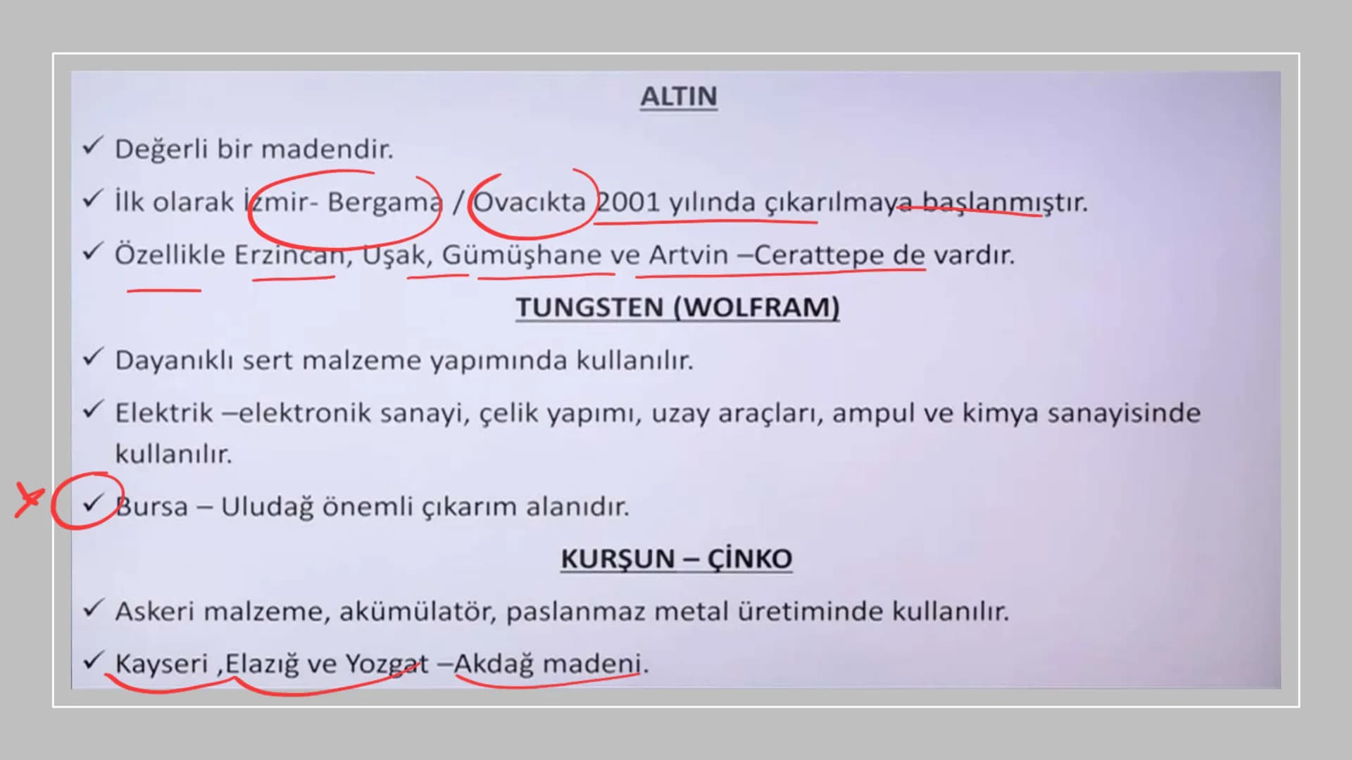 TÜRKİYE'DE MADEN,
ENERJİ KAYNAKLARI,
SANAYİ VE TİCARET Rezerv Madenin bulunduğu alan.
Tenör İşlenebilir maden
demir (hon)
Cevher(tuvenan): M