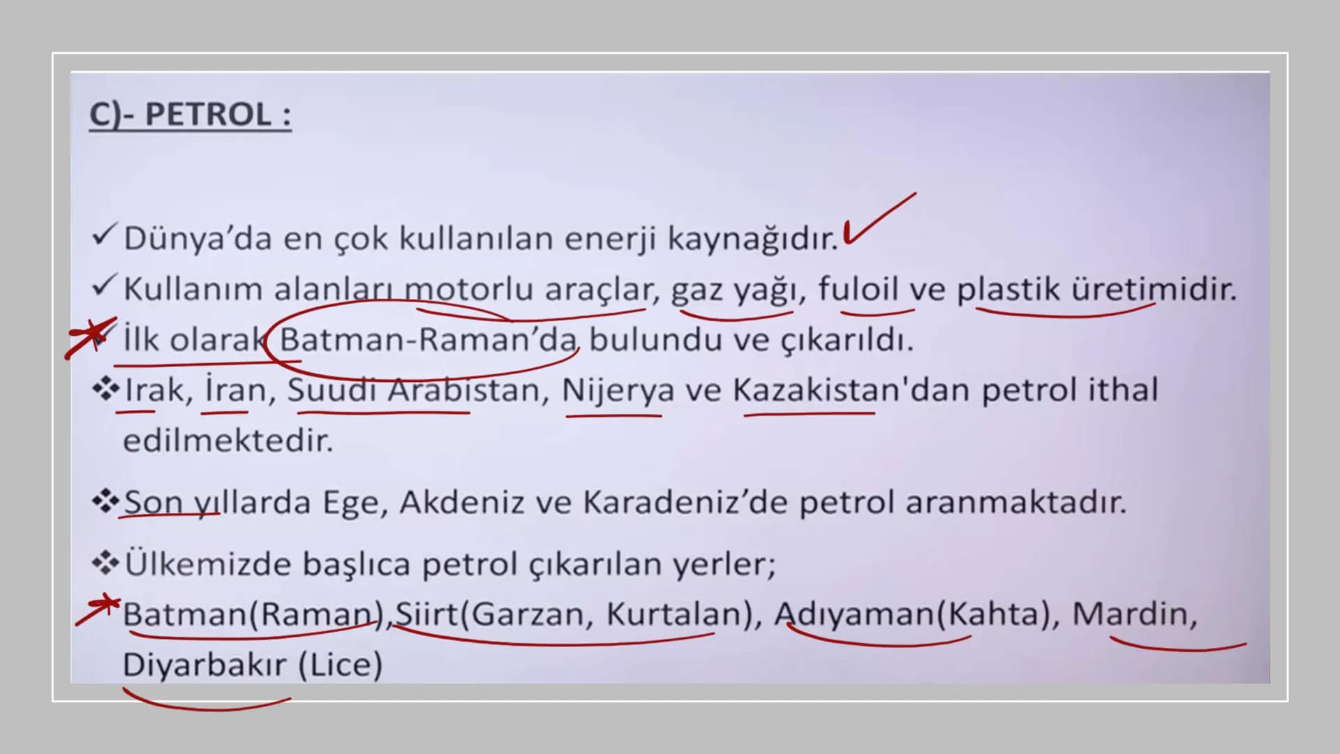 ENERJİ KAYNAKLARI
Yenilenemeyen
Enerji Kaynaklary
Yenilenebilir
Enerji Kaynaklar
Nükleer
Enerji Kaynakları
(Fosil Enerji Kaynaklan)
Taş Kömü