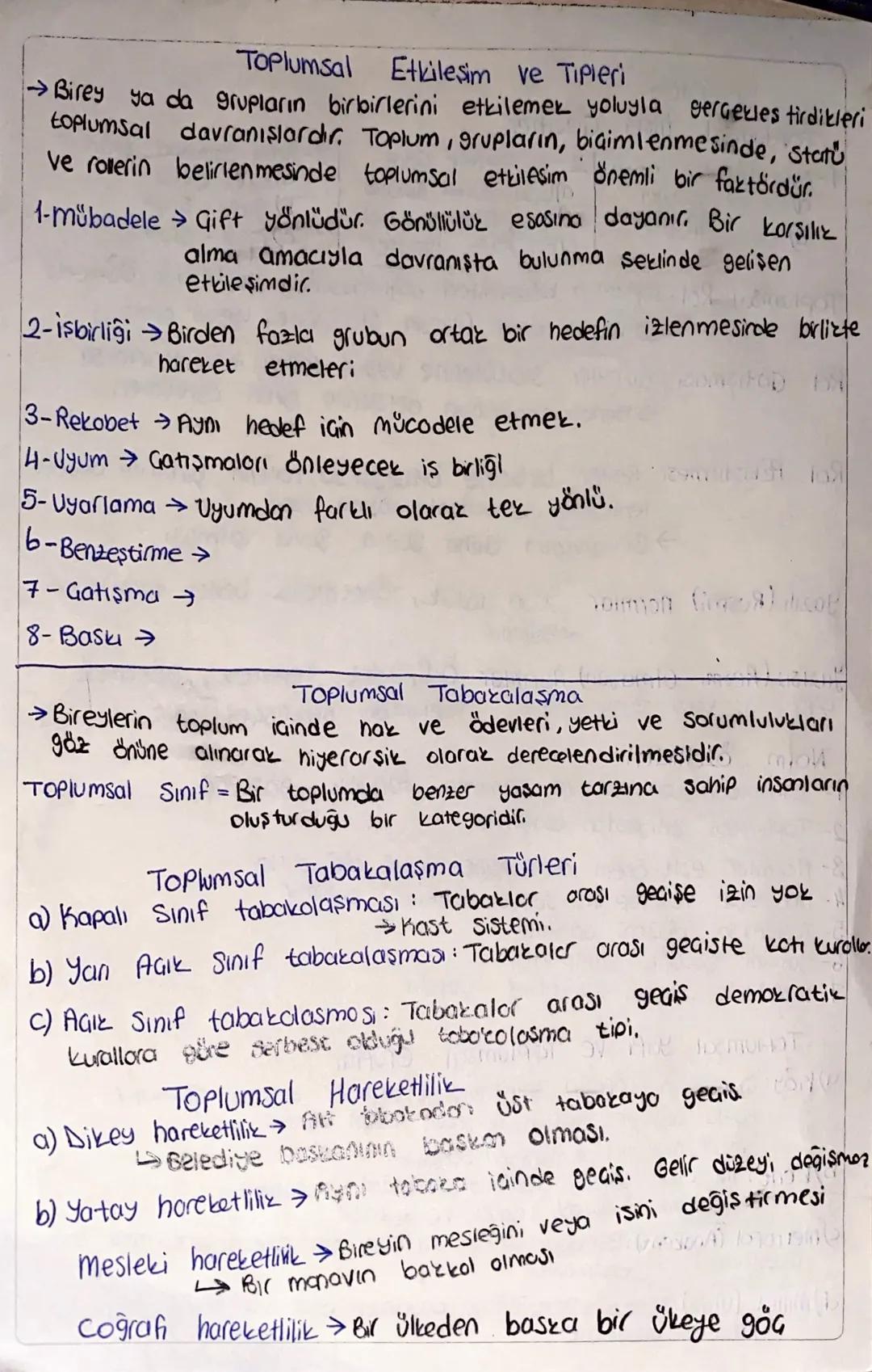 Toplumsal Etkileşim ve Tipleri
Birey ya da grupların birbirlerini etkilemek yoluyla gerçekles tirdikleri
toplumsal davranışlardır. Toplum, g