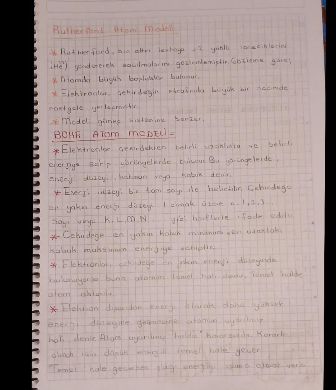 ## ATOMUN TARİHÇESİ

### Dalton Atom Modeli

* Atom içi dolu küreciklerden meydana gelmiştir.
* Atom parçalanamaz.
* Bütün maddeler atomlard