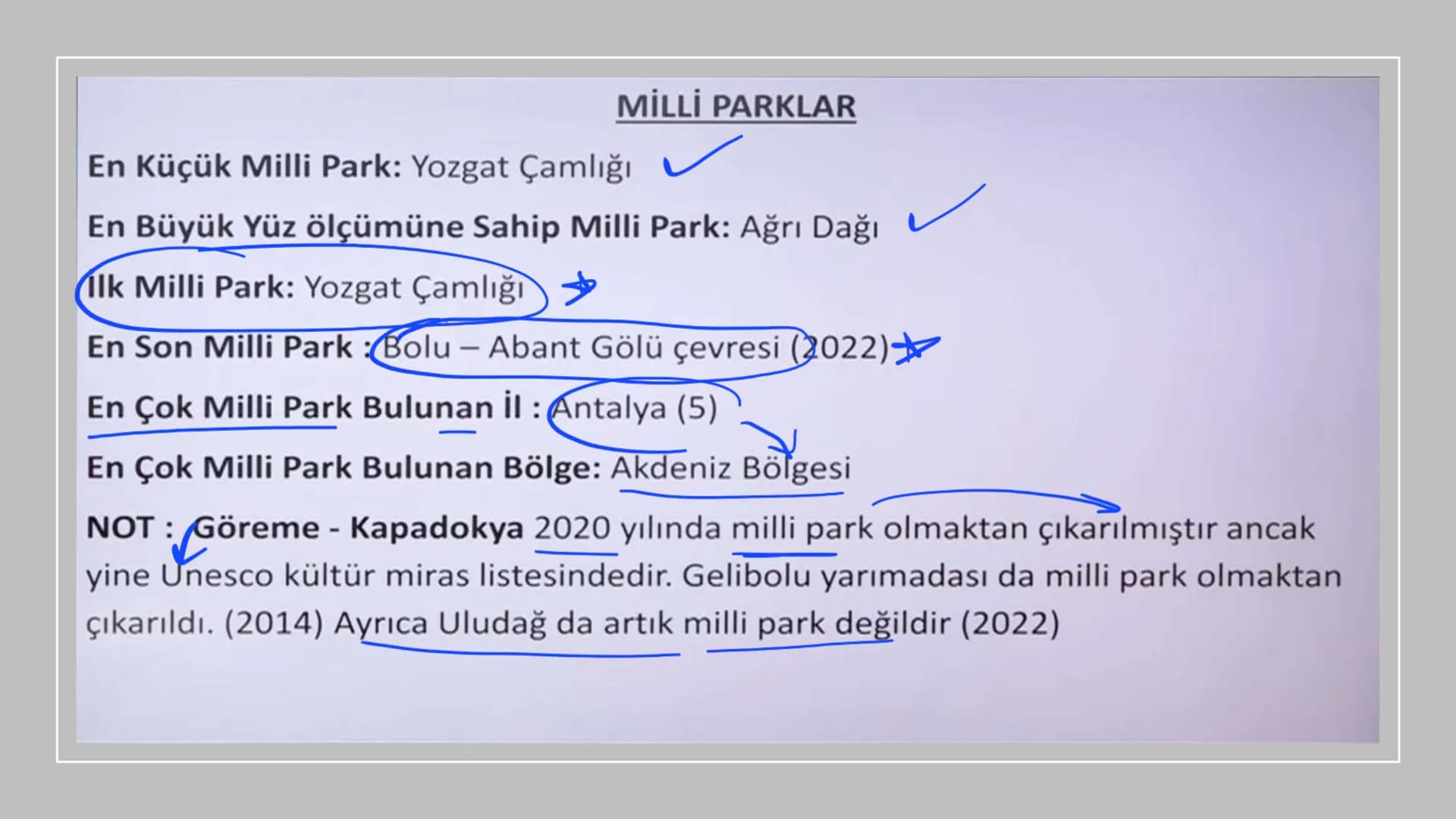 TÜRKİYE'DE TURİZM TÜRKİYE'DE TURİZM
İklim çeşitliliği, zengin bitki örtüsü, milli parklar, ilginç yeryüzü şekilleri, rafting,
paraşütçülük, 