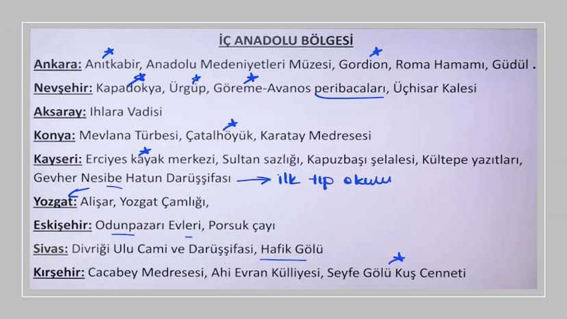 TÜRKİYE'DE TURİZM TÜRKİYE'DE TURİZM
İklim çeşitliliği, zengin bitki örtüsü, milli parklar, ilginç yeryüzü şekilleri, rafting,
paraşütçülük, 