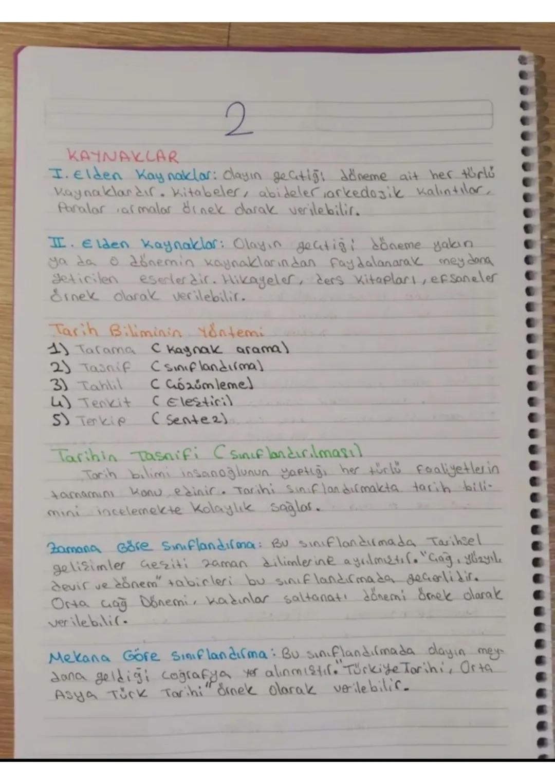 1
TARIH VE ZAMAN
Geamiste yasamis insan topluluklarının bütün faaliyetle-
rinis
• Jer ve zaman göstererek
• Belge ve bilgi işığında açıklaya
