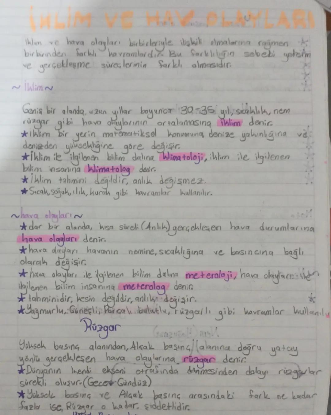 Mevsimlerin oluşumu
Sıcaklık ve yağış gibi iklim elemanları bakımından farklı
özellikler gösteren dönemlere mevsim denir.
Mevsimlerin oluşum