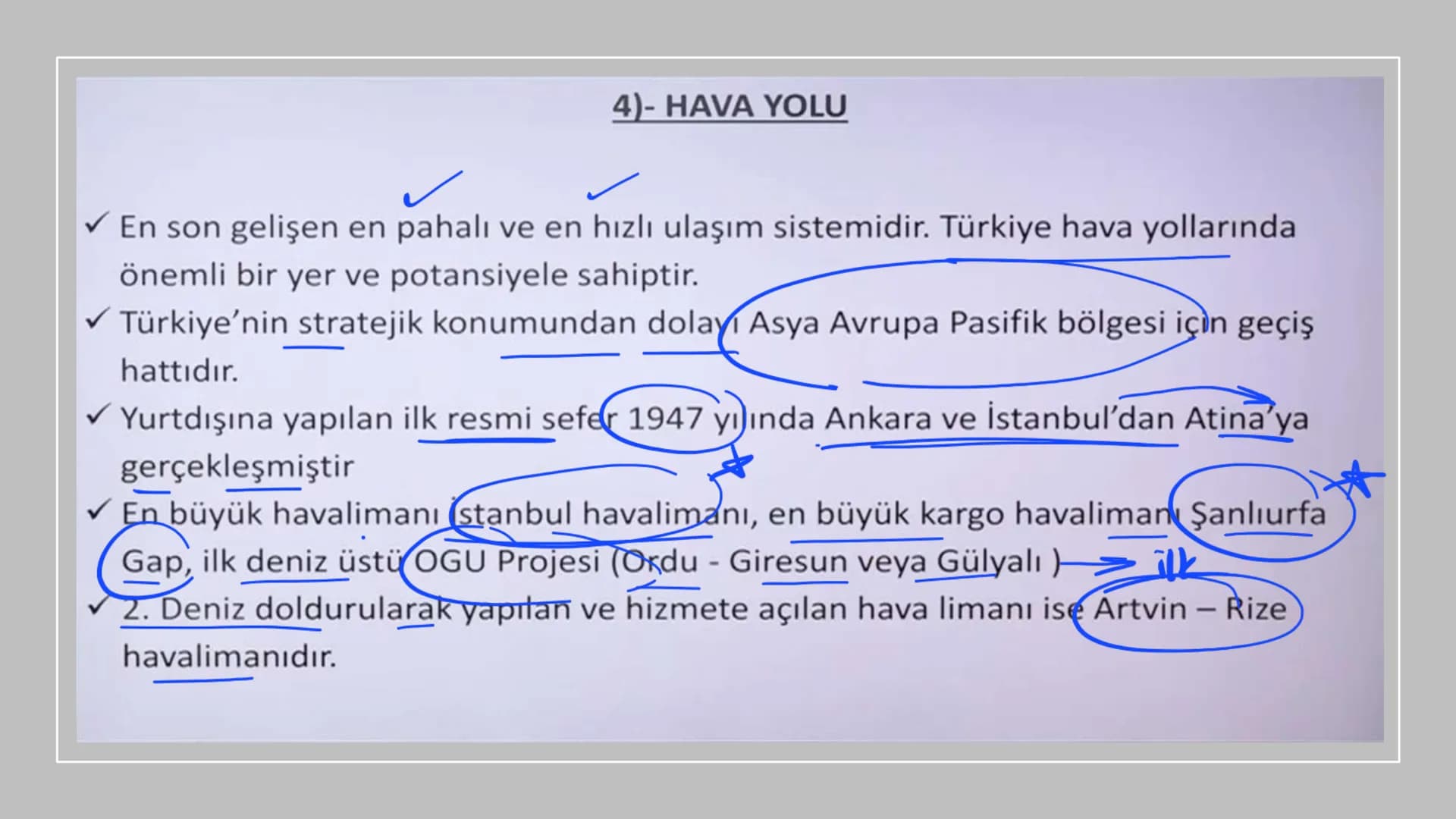 TÜRKİYE'DE ULAŞIM
Deniz
→ Demir
kara
→ Hava 1)- KARA YOLU
1950'lerden sonra gelişti (Marshall yardımı).
✓ Ülke içi yük ve yolcu taşımacılığı