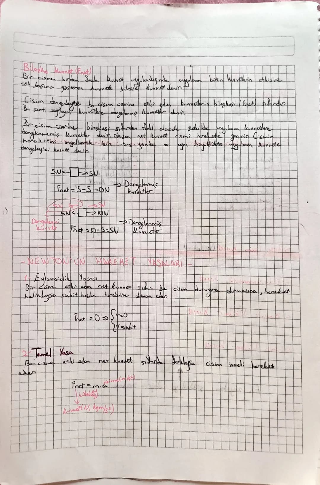 Fiziğin hereket konusunu inceleyen dalına "mekanik" devis
Mekanik iki bölümden oluşur:
Kinematik
Dinamik
Kinophile, Hareketi değinen nedenle