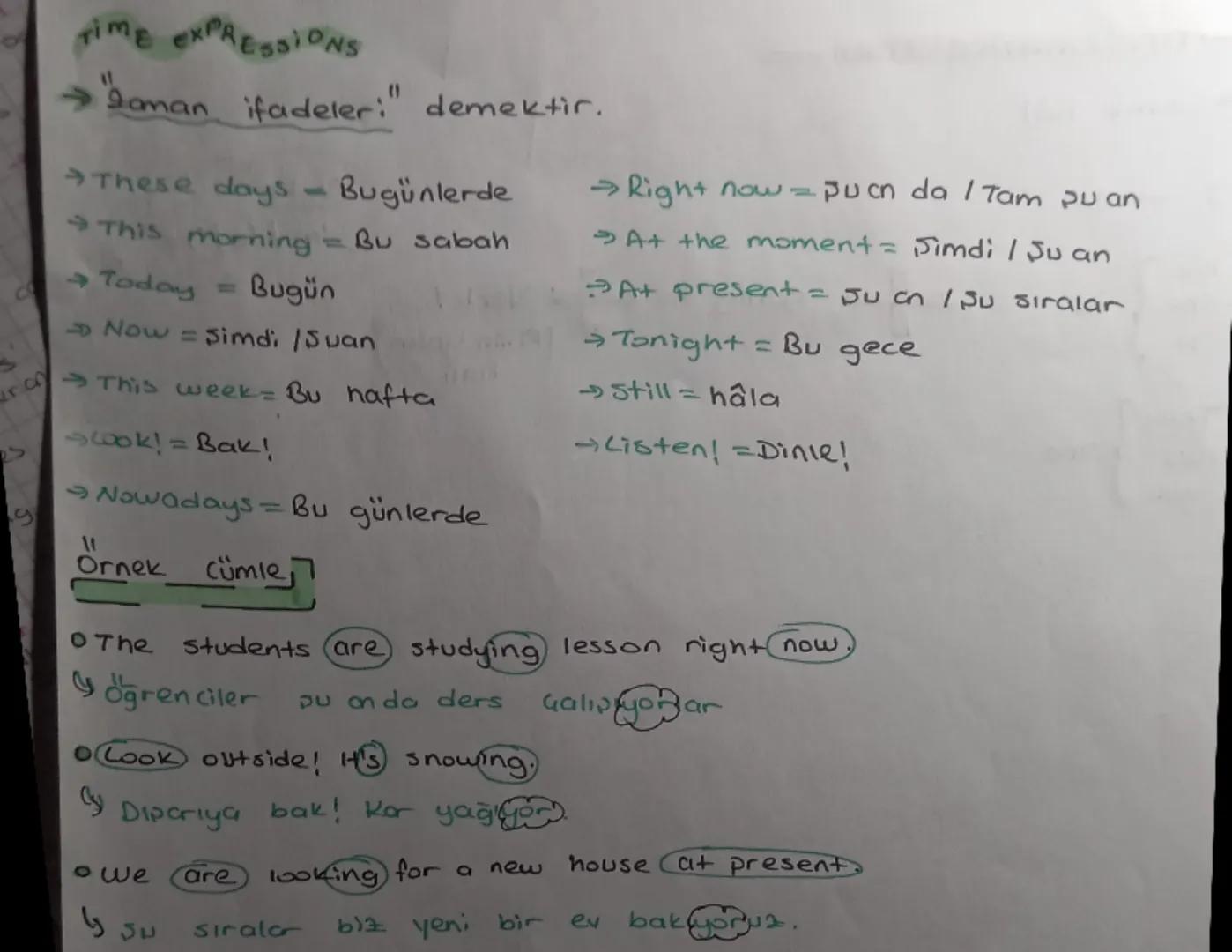 # İNGİLİZCE

PRESENT CONTINUOUS TENSE

"Simdiki zaman" anlamına gelir.

→Konuşma anında gerçekleşen eylemlerden bansederken kullanılır.

Ann