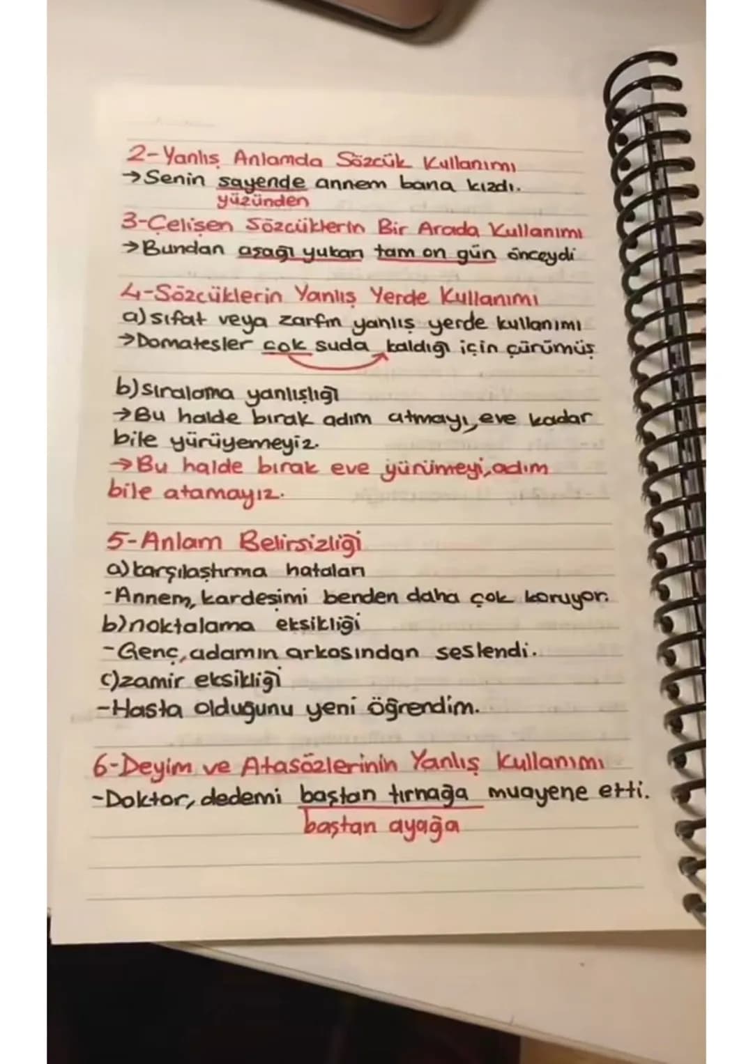 Anlatım Bozuklukları
Anlama Dayalı
1-Gereksiz Sözcük ve Ek Kullanımı
2- Yanlış Anlamda Sözcük kullanımı
3-Celişen sózcüklerin bir arada kull