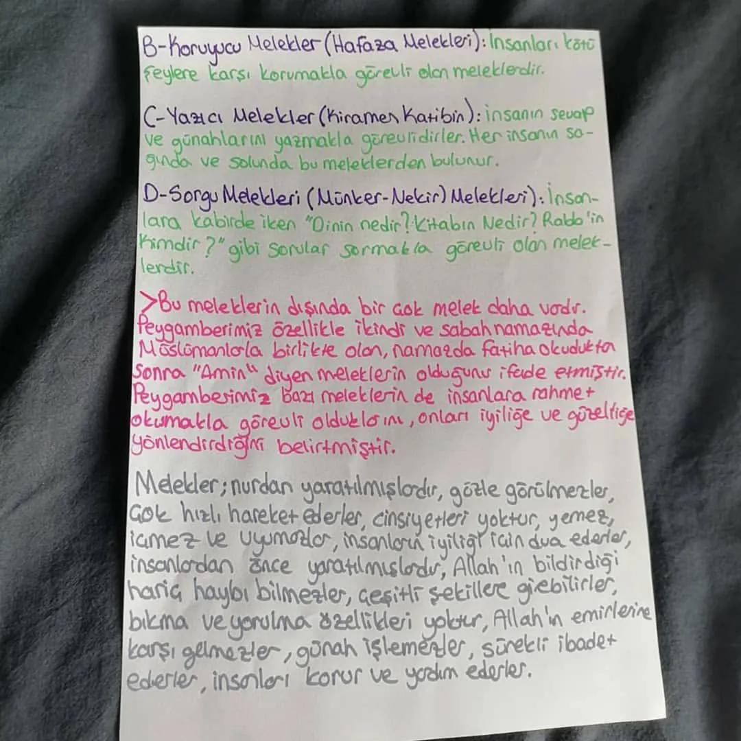 Melek ve Ahiret hanc
1Gorden ve Görülemeyen Varlıklar
Alem Nedir?
Bialer yaşamıs olduğumuz Gevreye ve Dünya'ya
baktığımızda her şeyin yoktan