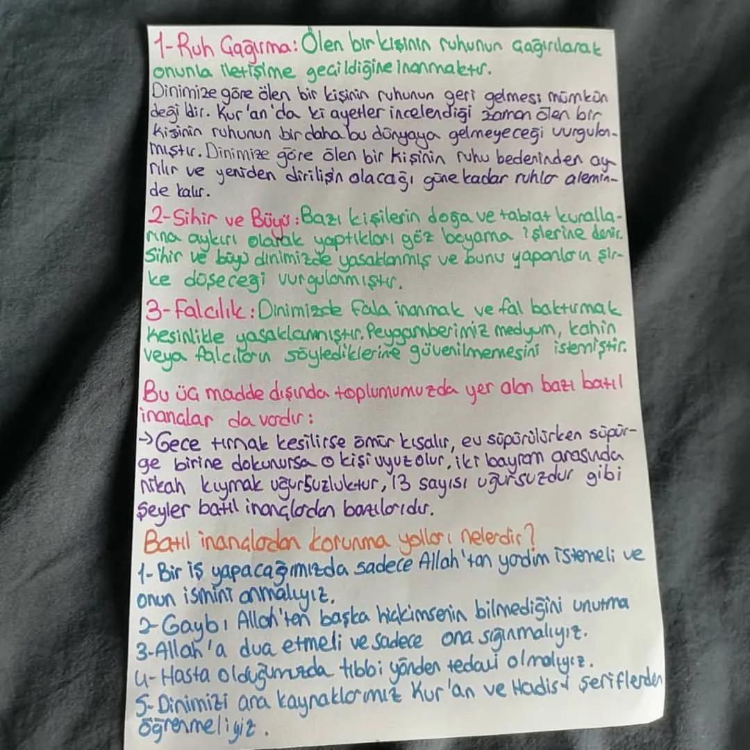 Melek ve Ahiret hanc
1Gorden ve Görülemeyen Varlıklar
Alem Nedir?
Bialer yaşamıs olduğumuz Gevreye ve Dünya'ya
baktığımızda her şeyin yoktan