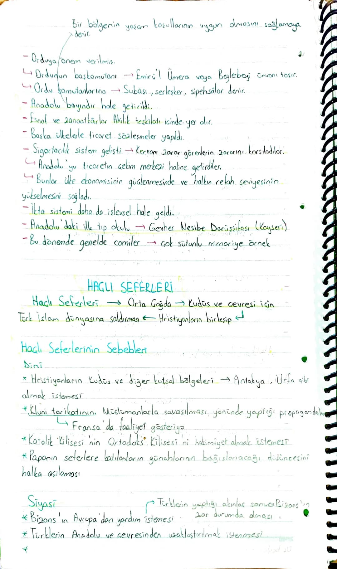 °
O
ANADOLU'NUN TÜRKLEŞMESİ
11. Yyda Anadolu'ya Yapılan Türk Goaleri
11.yy kadar Türkler Anadolu'ya akınlar düzenledi ancak hiçbiri
kalıcı e