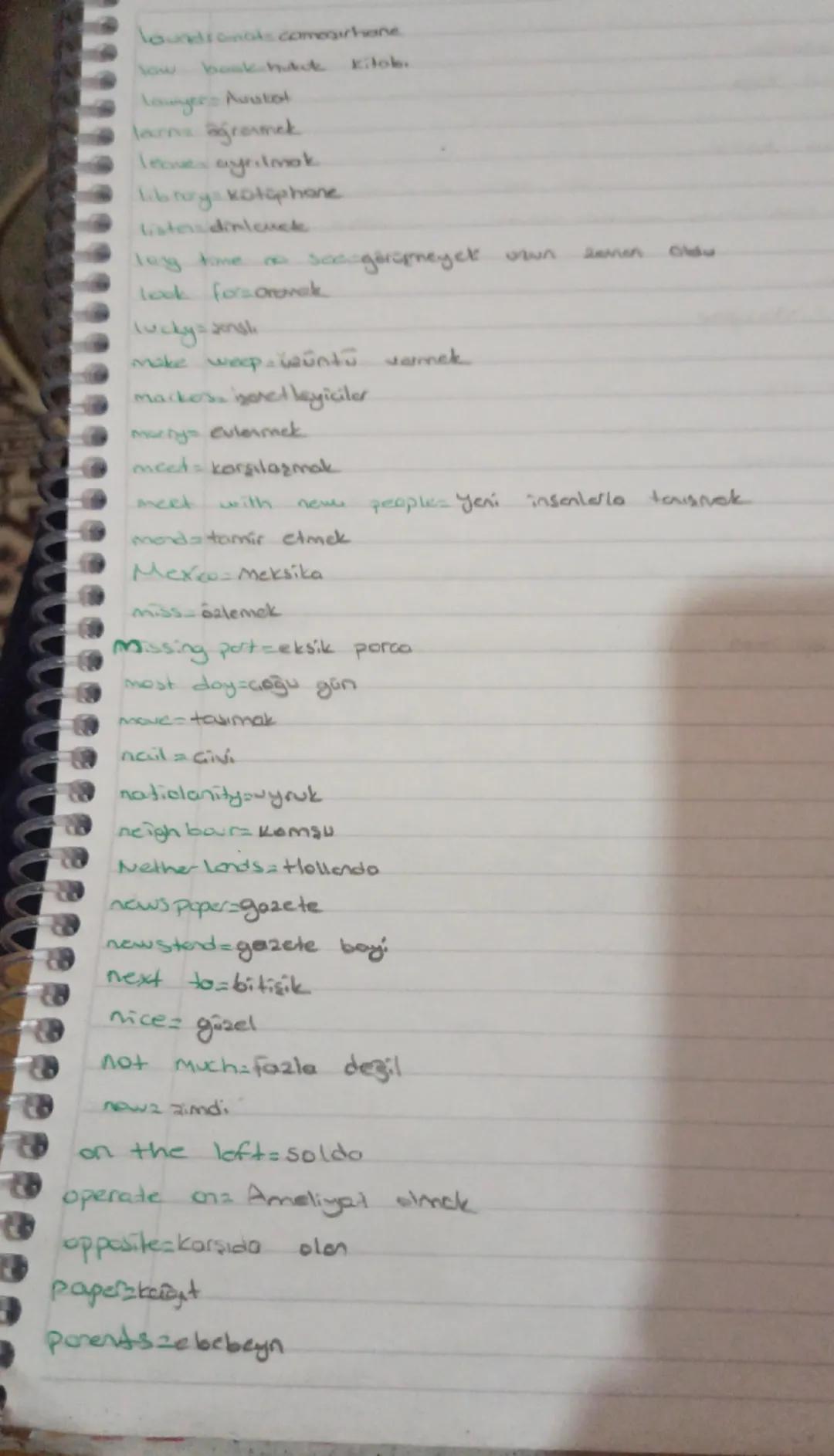 9. sinif ingilizce
SATK
kelimele
study
Abroad = yurt dise
accountants muhasebe
Actress: kada oyuncu.
fikirde dmok
Airports havaliman
Agrecs 
