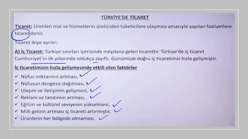 TÜRKİYE'DE SANAYİ
Ham madde ya da yarı işlenmiş maddelerin tam işlenerek kullanıma hazır hale
getirme (imal, mamul) durumuna sanayi denir.
T