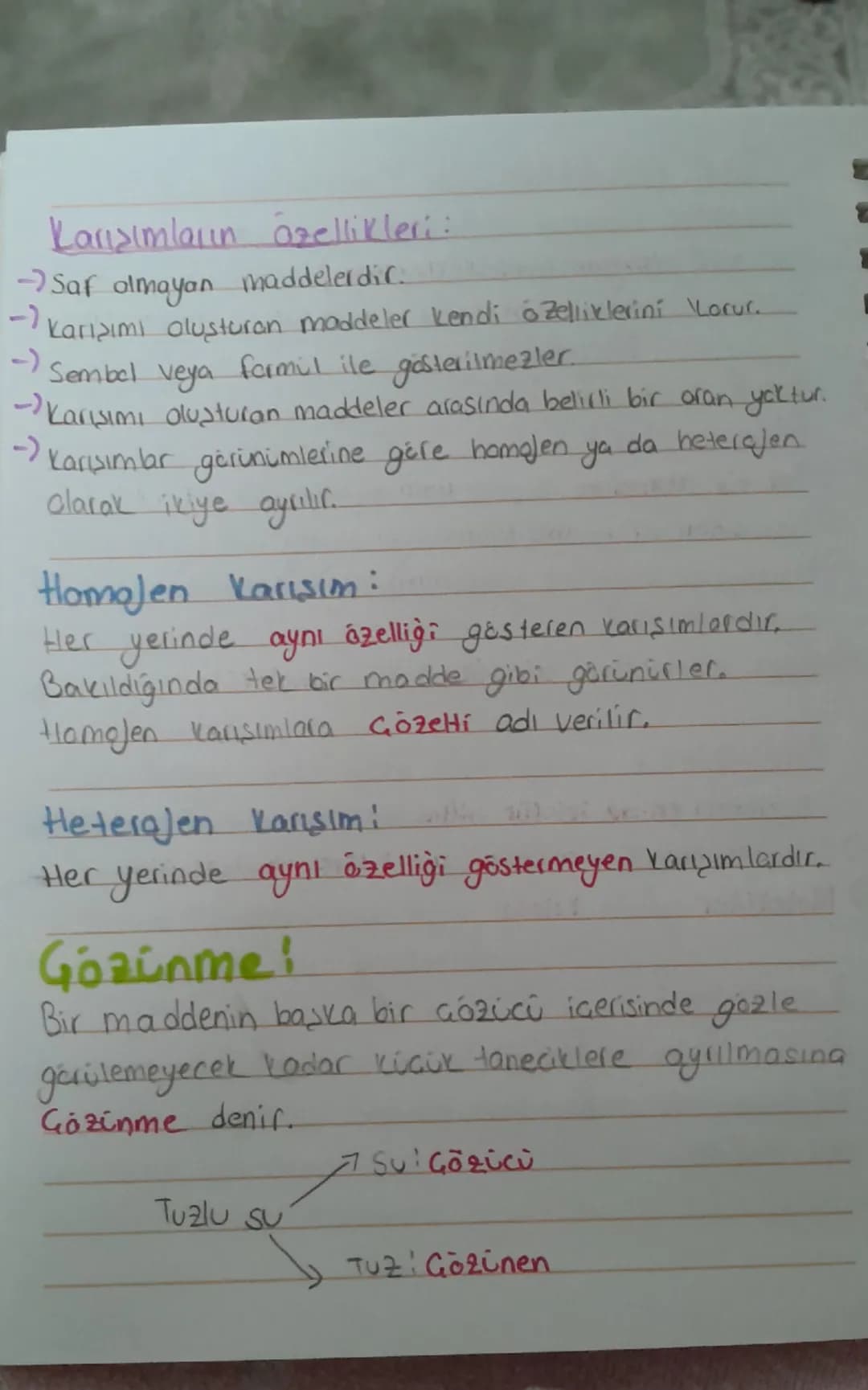 Karışımların özellikleri:
→ Saf olmayan maddelerdir.
-) karışımı oluşturan maddeler kendi özelliklerini \Lorur.
-) Sembol veya formil ile gö