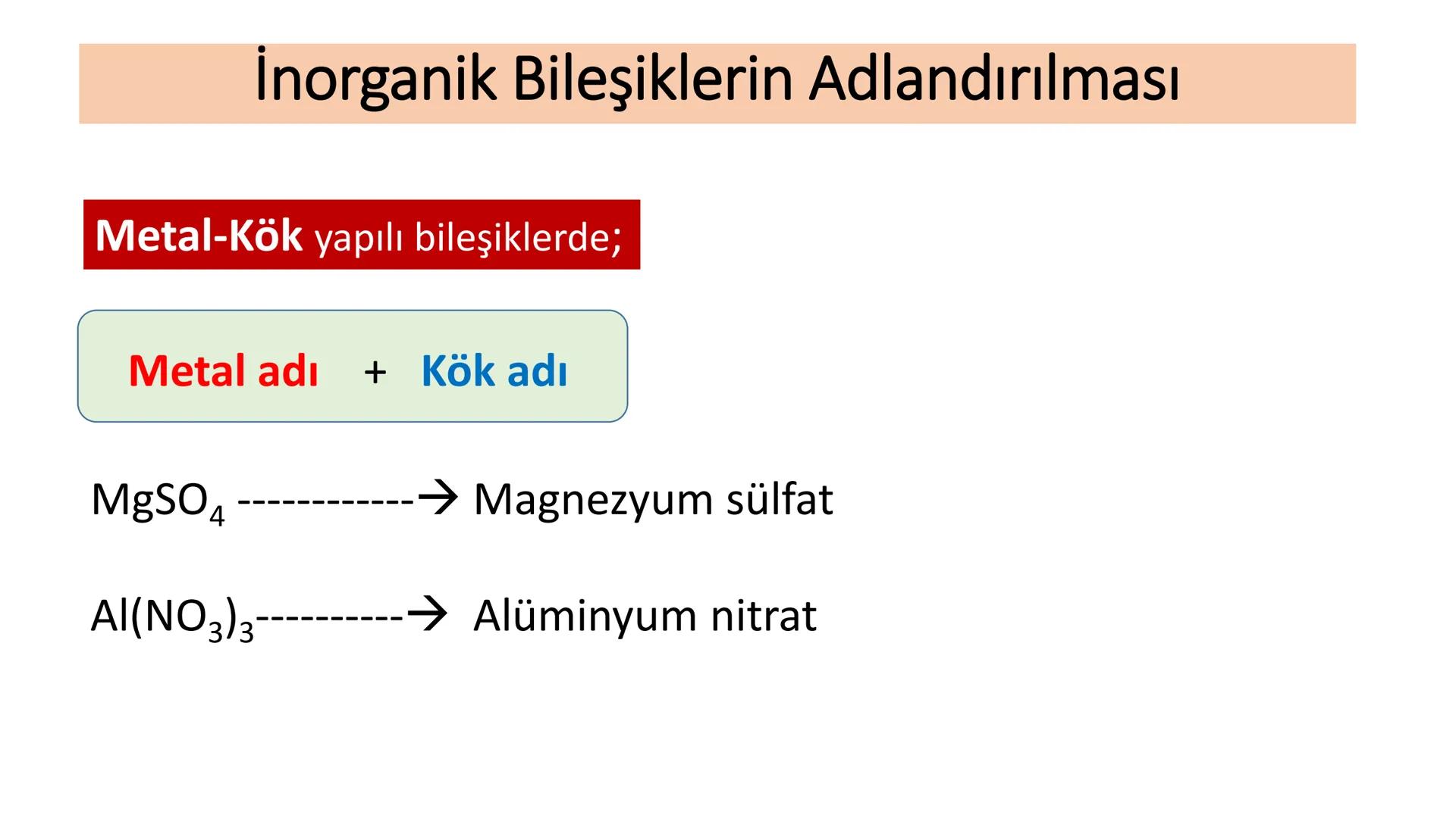 Kimyasal Bileşik Çeşitleri ve Formülleri
Bileşikler, oluştukları elementlerin simgelerinden yararlanılarak
gösterilir ve bu gösterime "kimya