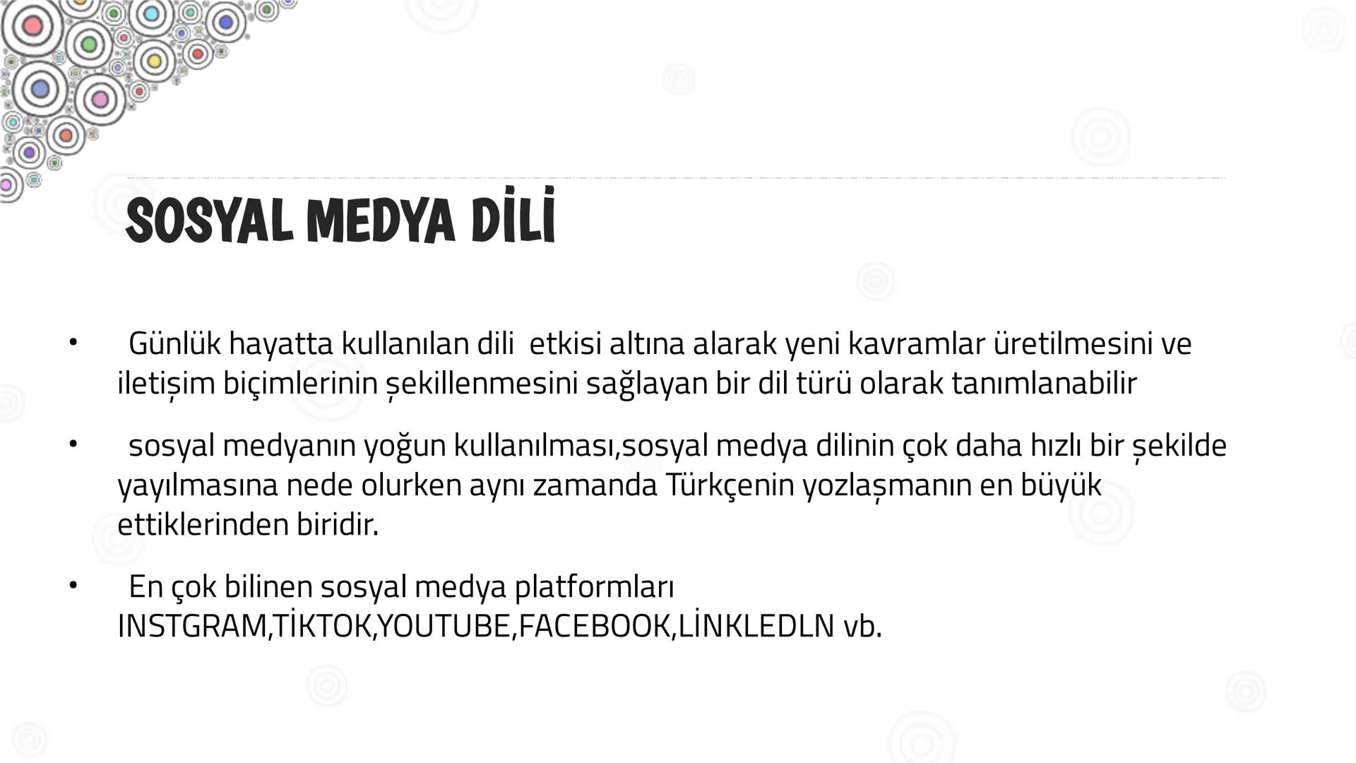 SEVGİLİ ARKADAŞLARIM VE DEĞERLİ ÖĞRETMENİM 💕 ## EDEBİ DİL İLE SOSYAL
## MEDYA DİLİ ARASINDAKİ
## FARKLAR ## EDEBİ DİL
- Edebi dil veya yaz