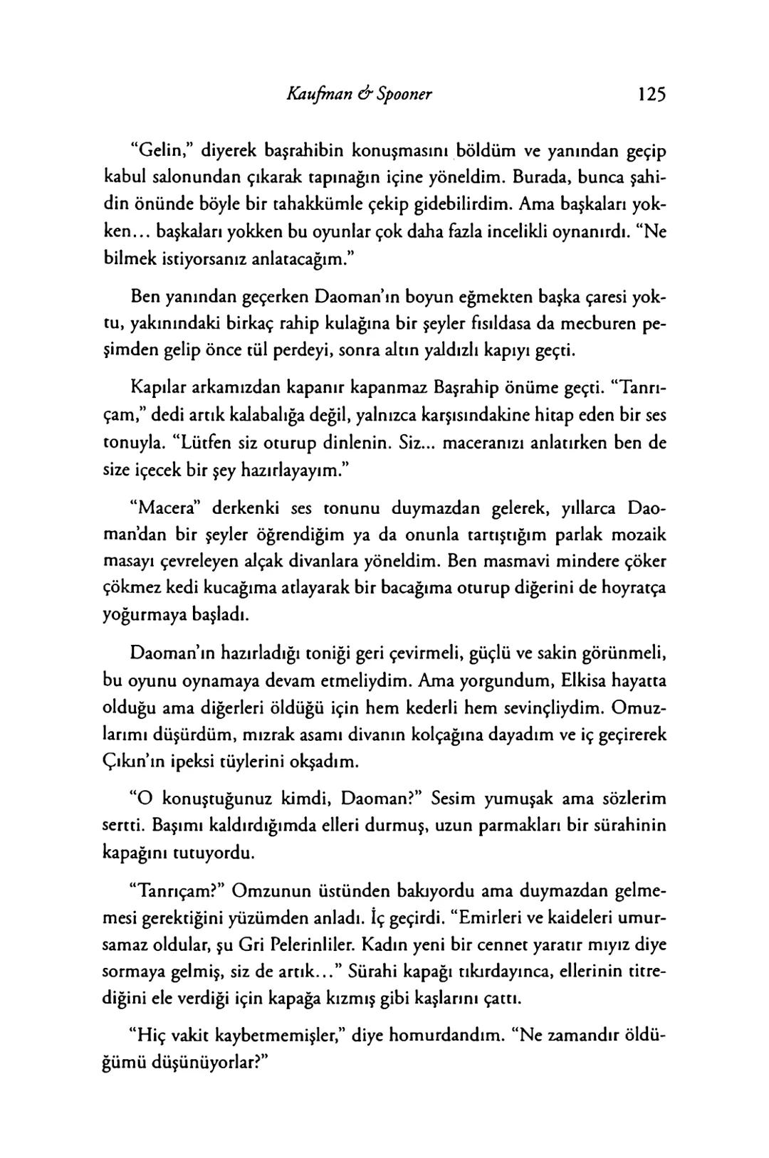 New York Times çok satan yazarları
& AMIE KAUFMAN
& MEAGAN SPOONER
GÖKYÜZÜNÜN
DİĞER
TARAFİ
EPhesus SATIŞ REKORLARI KIRAN ILLUMINAE SERİSİNİN