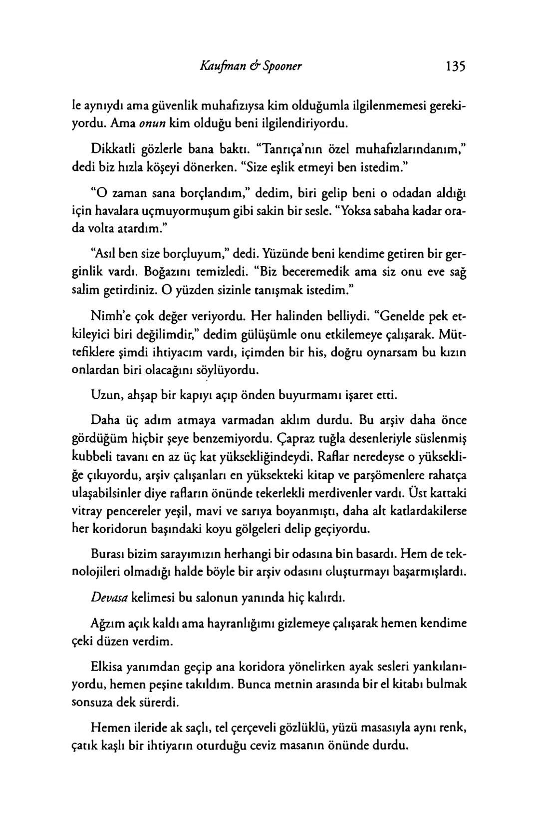 New York Times çok satan yazarları
& AMIE KAUFMAN
& MEAGAN SPOONER
GÖKYÜZÜNÜN
DİĞER
TARAFİ
EPhesus SATIŞ REKORLARI KIRAN ILLUMINAE SERİSİNİN