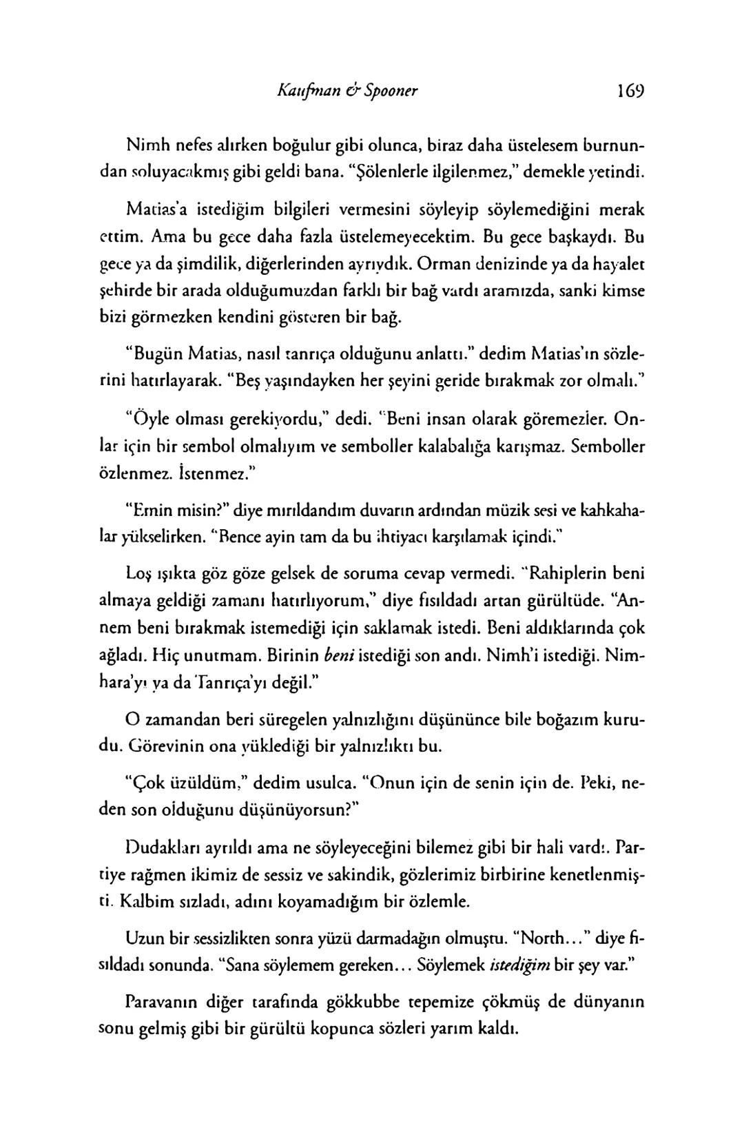 New York Times çok satan yazarları
& AMIE KAUFMAN
& MEAGAN SPOONER
GÖKYÜZÜNÜN
DİĞER
TARAFİ
EPhesus SATIŞ REKORLARI KIRAN ILLUMINAE SERİSİNİN