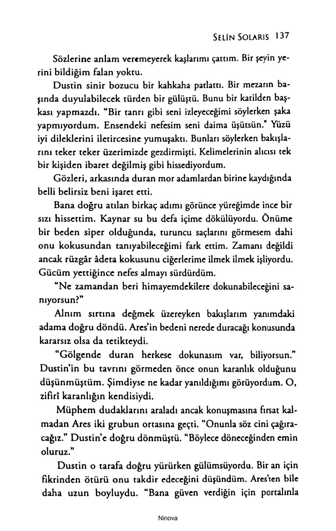 SELİN SOLARİS
# FANTOM
## ETKİSİ
DOĞA DÖNÜYOR
3. BASKI Piyanonun, ruhu dansa iteleyen notaları bir ipe sıralanmış gibi havaya
karıştı. Si