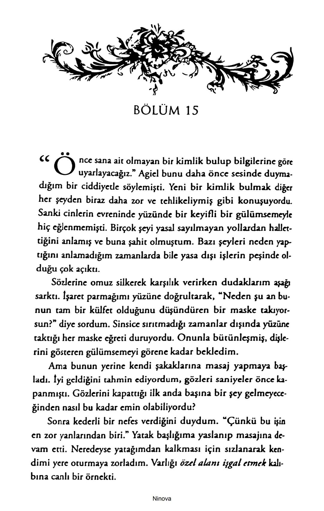 SELİN SOLARİS
# FANTOM
## ETKİSİ
DOĞA DÖNÜYOR
3. BASKI Piyanonun, ruhu dansa iteleyen notaları bir ipe sıralanmış gibi havaya
karıştı. Si