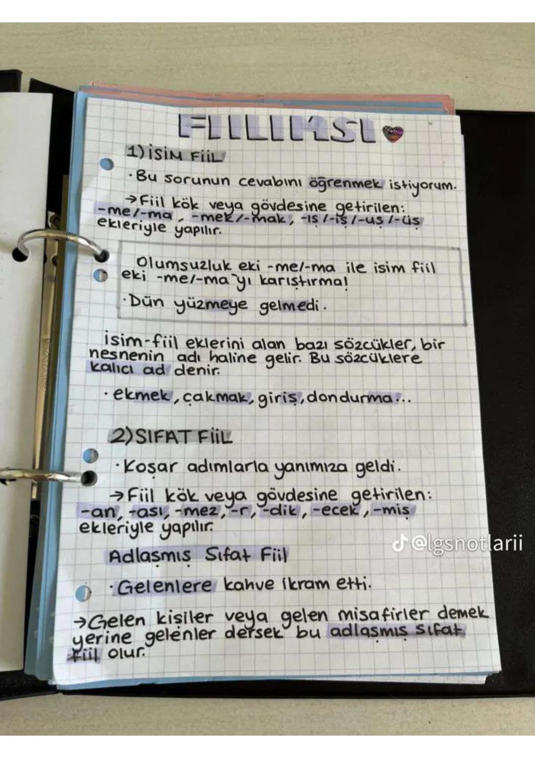 ## FİİLLİAŞI
1) İSİM FİİL
* Bu sorunun cevabını öğrenmek istiyorum.
→Fiil kök veya gövdesine getirilen:
-me/-ma, -mek/-mak, -ış/-iş/-uş/-