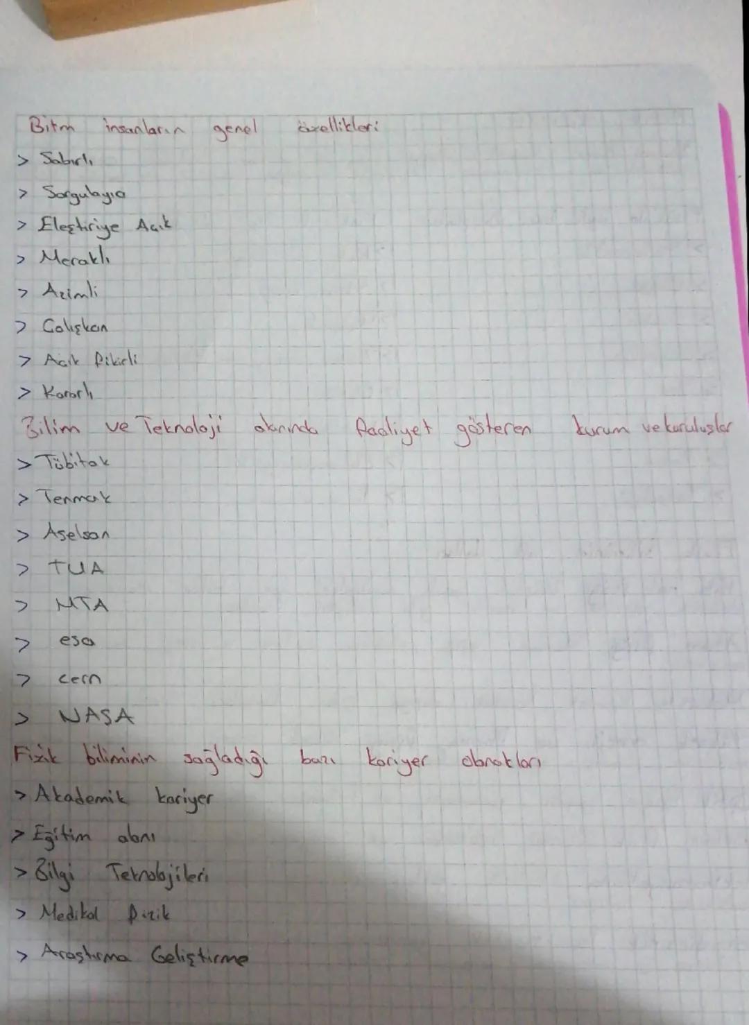 # Fizik BİLİMİ
Tanımı Evreni kuvvet, enerji, uzay ve zaman ilişkileri çerçevesinde
matematiksel hesaplamalar kullanarak inceleyen yasalar v