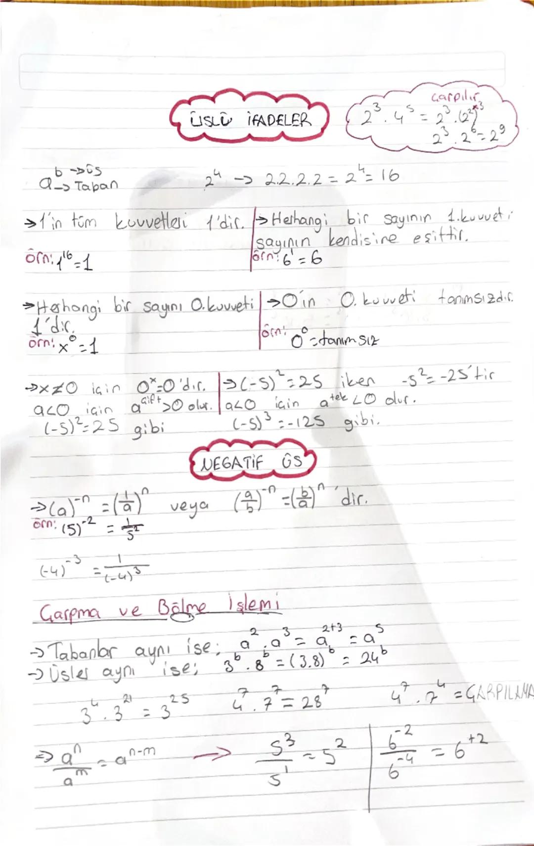 --- OCR Start ---
carpılır
3
ÜSLÜ İFADELER
2.45=20.229
23.26-29
b
Q- Taban
24- 2.2.2.2=2=16
→1'in tüm kuvvetleri 1'dir. Herhangi bir sayının